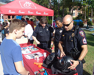 Police interacting with students at Safety Week