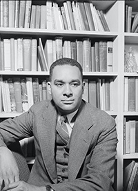 I Wish I Werent in the Land of Cotton: Richard Wright, H.L. Mencken and the Jim Crow South
