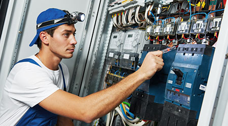 featuredProgram_electrician