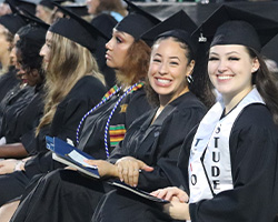 Smiling graduates 