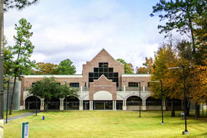 Kingwood campus img