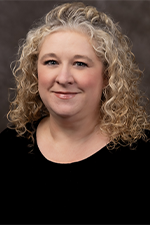 Shelley Steagall Headshot