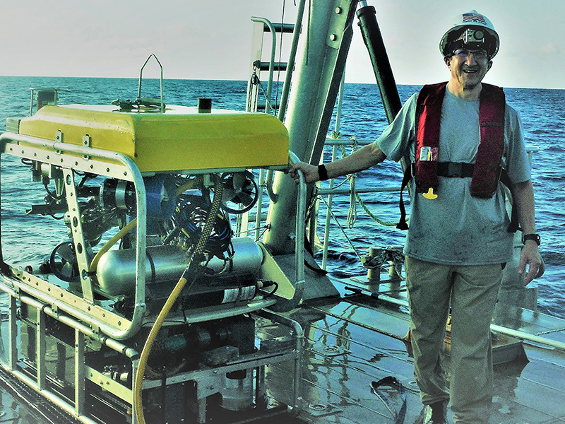 Dr. Brian Shmaefsky, LSC-Kingwood professor, conducted marine biology research in the Gulf of Mexico with the National Marine Sanctuaries Program. 