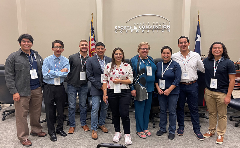 ASME student club members met with ASME President at Offshore Technology Conference (OTC) 2023