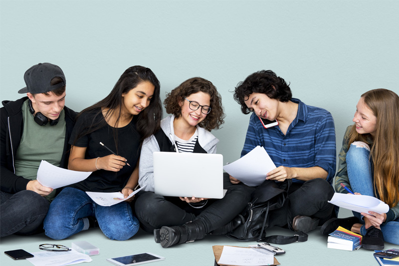 High School students doing tutorial