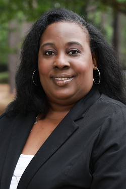 Tnatasha Robinson-Harris 