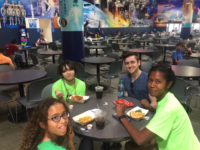 LSC Alumnus Jordan Fail meets with Robo Tech Campers at NASA.