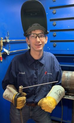 Photo of welding student Carl Isbell