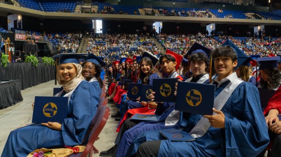 saturday commencement grads
