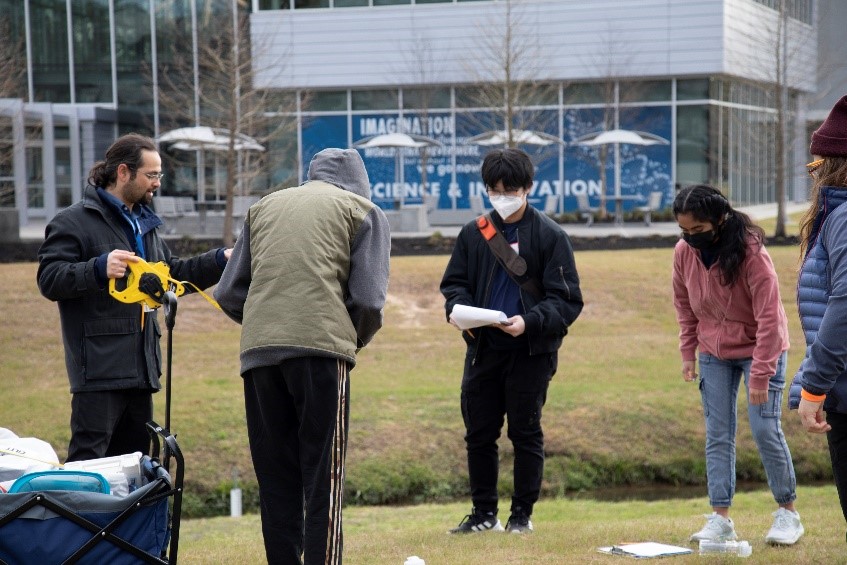 Local high school students participating in a geosciences field day hosted by LSC-University Park faculty and staff.