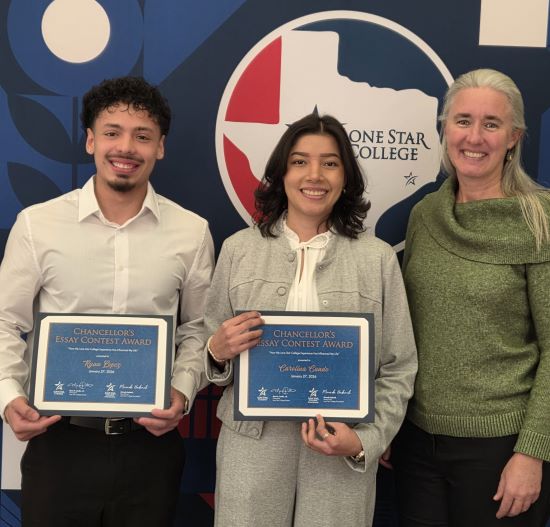 studetn essay winners