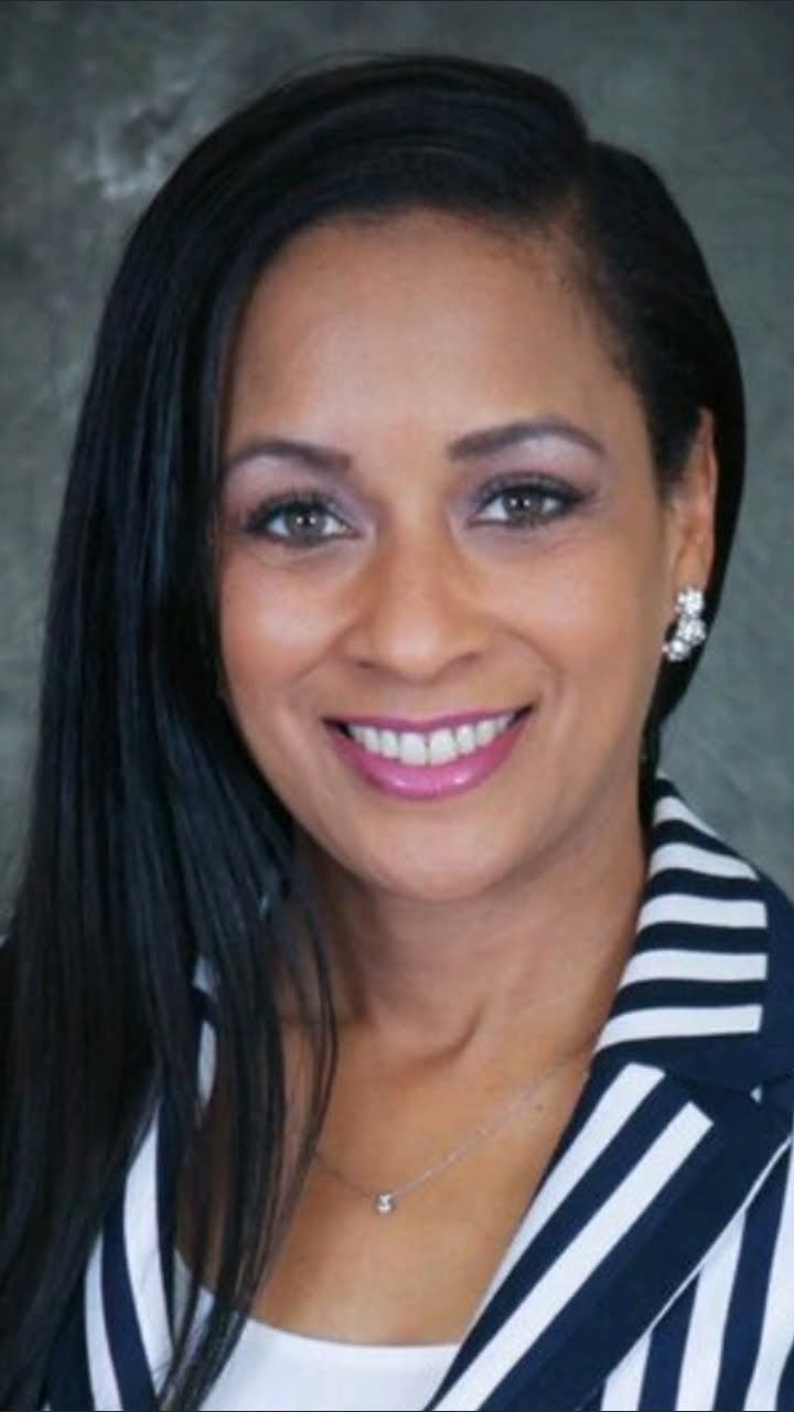 Photo of Dr. Kristina Sampson